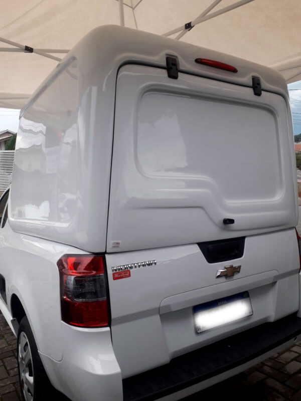 Capota de Fibra para Fiat Strada