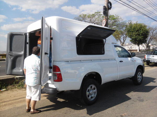 Capota de Fibra para Toyota Hilux