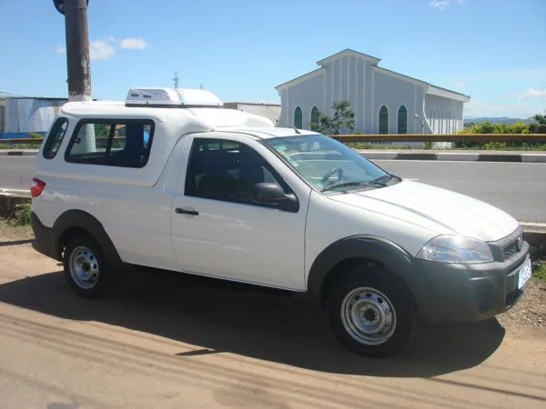 Capota de Fibra Refrigerada para Pet Shop para Fiat Strada