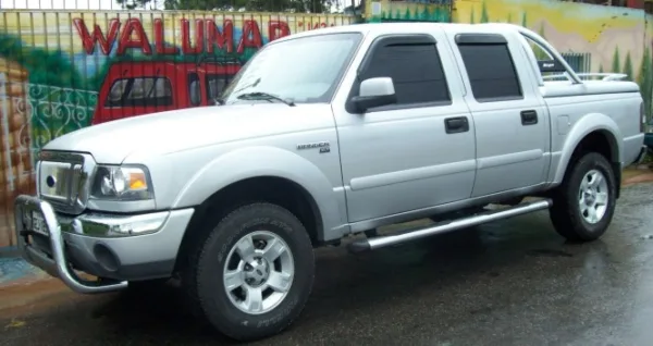 Capota de Fibra com Tampão para Ford Ranger